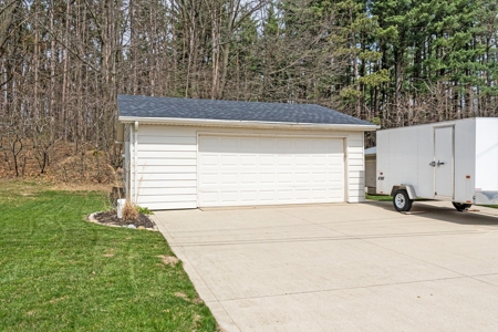 Luxury Lakefront Home For Sale in Steuben County IN - image 32
