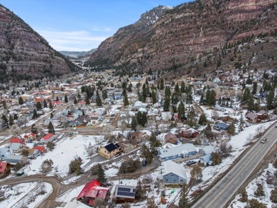 Perched Above Ouray: 360° Views of the Amphitheater & Twin Peaks - image 40