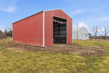 Horse Farm or Cattle Ranch on 50 Acres with all Brick Home - image 42