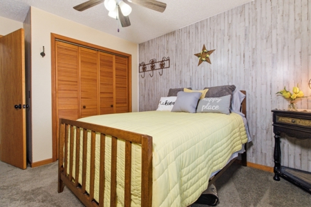 Horse Farm or Cattle Ranch on 50 Acres with all Brick Home - image 18