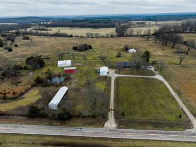 Horse Farm or Cattle Ranch on 50 Acres with all Brick Home - image 2