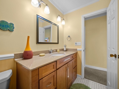 3 BR - 3BA Oceanfront Condo for Sale - Shipwatch Villas - image 27