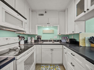 3 BR - 3BA Oceanfront Condo for Sale - Shipwatch Villas - image 12