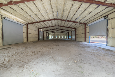 High-Visibility Commercial Warehouse on 1.5 Acres – Levy County - image 14