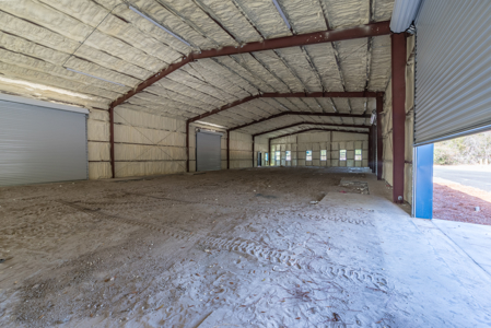 High-Visibility Commercial Warehouse on 1.5 Acres – Levy County - image 12