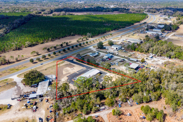 High-Visibility Commercial Warehouse on 1.5 Acres – Levy County