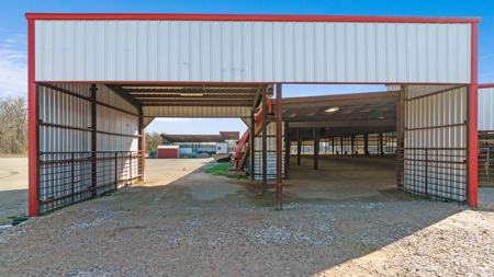 Premier Livestock, Agricultural & Multi-Purpose Event Facility - image 17