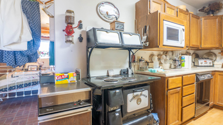 Commercial Property and Residence for sale in Branson, Missouri - image 46