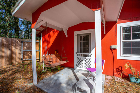 Suwannee River Retreat | 3 Acres with Scenic Water Views - image 17