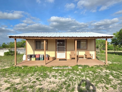 150 Acre, South Texas Turnkey Ranch - image 49