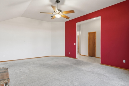 Move-In Ready 3-Bed, 2-Bath Home for Sale in Yukon, OK! - image 6