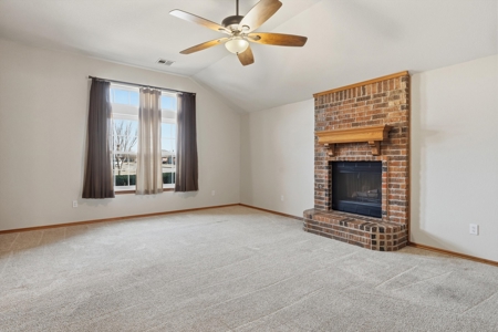 Move-In Ready 3-Bed, 2-Bath Home for Sale in Yukon, OK! - image 4