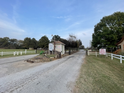Lake Palestine Double lot for sale - image 5