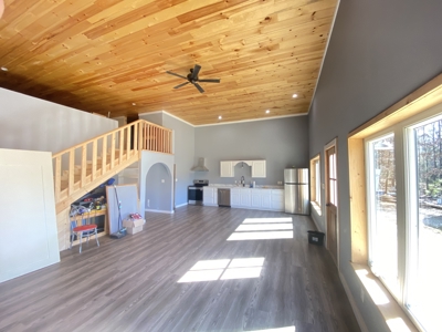 Cabin Style Home For Sale In Mcnairy County Tn With Acreage - image 4