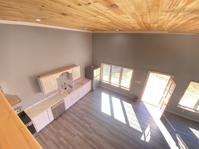 Cabin Style Home For Sale In Mcnairy County Tn With Acreage - image 5
