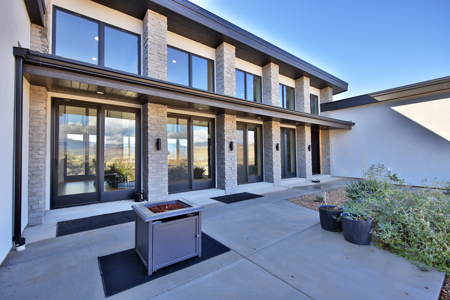 Luxury Home with Creek and Irrigation Near Powderhorn Ski Resort - image 29