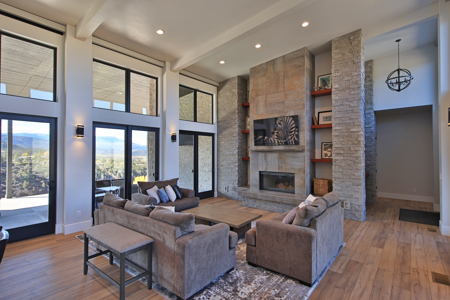 Luxury Home with Creek and Irrigation Near Powderhorn Ski Resort - image 8