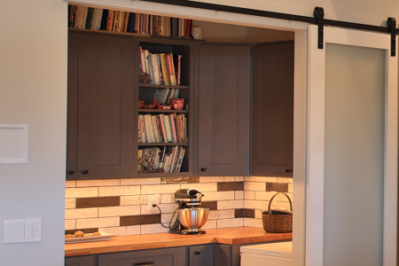 Luxury Home with Creek and Irrigation Near Powderhorn Ski Resort - image 18