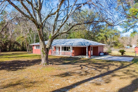 Your Next Home! Trenton, FL ~ 3 Bedroom 2 Bath on 2 Acres - image 30