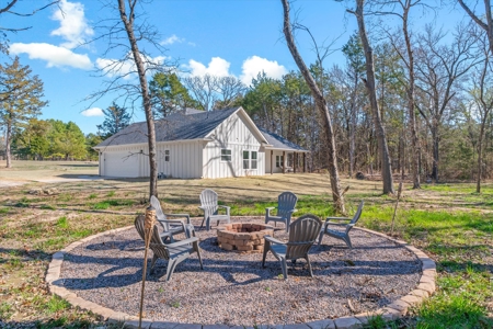 Country Home for Sale in Emory, TX - image 30