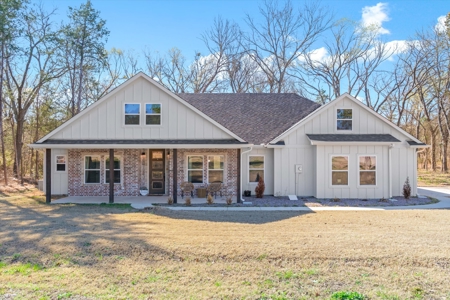 Country Home for Sale in Emory, TX - image 1