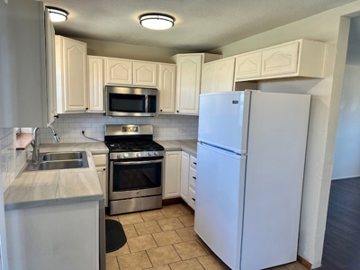 Charming & Move-In Ready Home in Alva - image 17