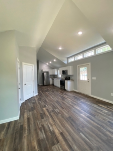 Prime Investment Opportunity – Three Newer Homes in De Kalb TX - image 6