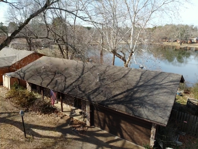 Lakefront Living in the Heart of Little Rock - image 3