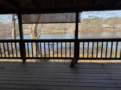 Lakefront Living in the Heart of Little Rock - image 27