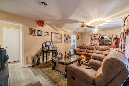 Remodeled Home for Sale in the Heart of Jackson, TN - image 4