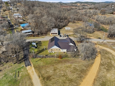 Investment Opportunity in Gainesville MO Ozarks 4 Bed 4 Bath - image 32