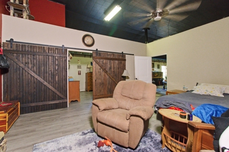 Investment Opportunity in Gainesville MO Ozarks 4 Bed 4 Bath - image 17