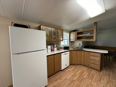 East Texas Mobile Home and Acreage For Sale - image 5