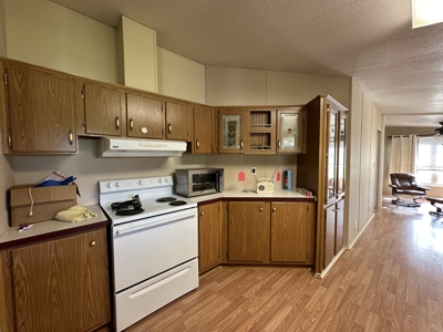 East Texas Mobile Home and Acreage For Sale - image 6