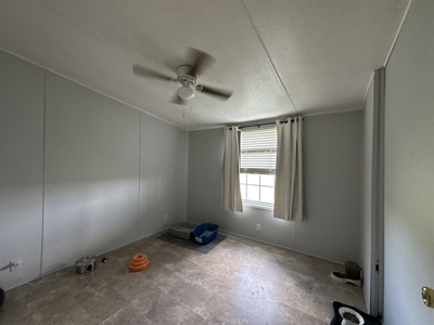 East Texas Mobile Home and Acreage For Sale - image 11