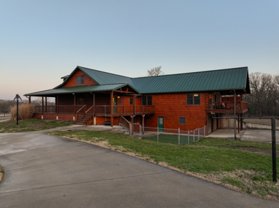 Home for Sale in Vernon County Missouri - image 2