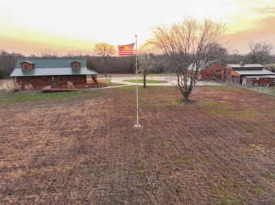 Home for Sale in Vernon County Missouri - image 10