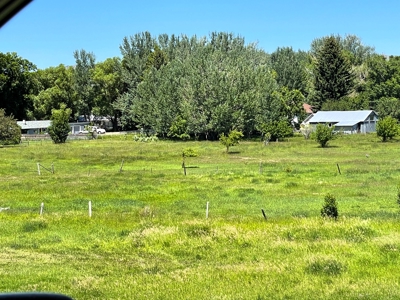 Land For Sale in Livingston, Montana - Prime Location! - image 1