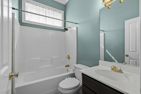 Golf Course Home in Holly Lake Ranch, Texas For Sale - image 27