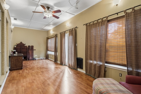 Golf Course Home in Holly Lake Ranch, Texas For Sale - image 19