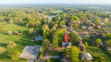 Lamar County Home on .51 Acre | Fenced w/ Well & Storage - image 33