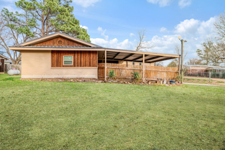 Lamar County Home on .51 Acre | Fenced w/ Well & Storage - image 1