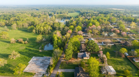 Lamar County Home on .51 Acre | Fenced w/ Well & Storage - image 32