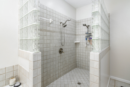 Private 4.43-Acre Retreat in Blackberry Farms - image 26