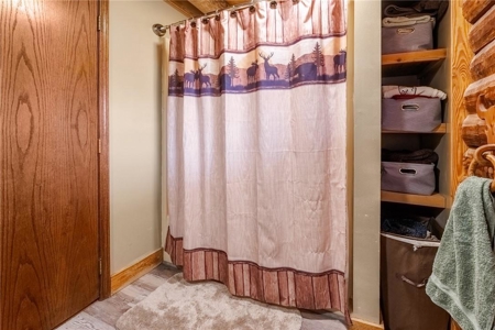 Log Home Cabin with Acreage/Barn/Shop/Pond For Sale Boone Co - image 24