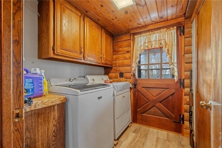 Log Home Cabin with Acreage/Barn/Shop/Pond For Sale Boone Co - image 13