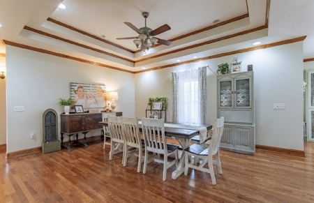 Country Home with acreage, no restrictions, close to town - image 31