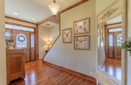 Country Home with acreage, no restrictions, close to town - image 45