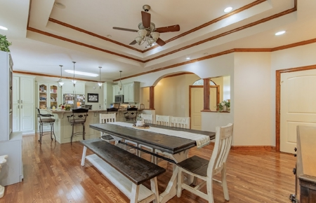 Country Home with acreage, no restrictions, close to town - image 28