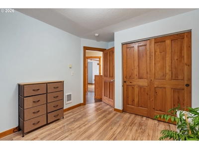 Private 6-Acre Retreat Near Sunset Falls - image 33